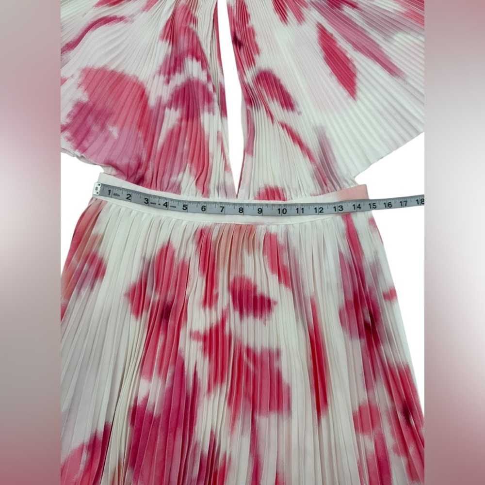 Pleated Tie-Dye Mini Dress in Pink and White - Picture 5 of 9